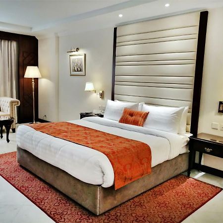 Islamabad Regalia Hotel Экстерьер фото