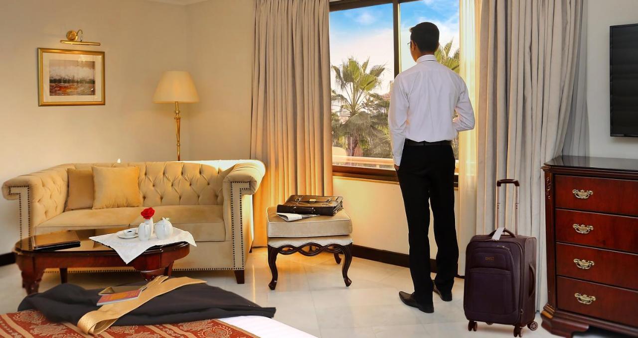 Islamabad Regalia Hotel Экстерьер фото