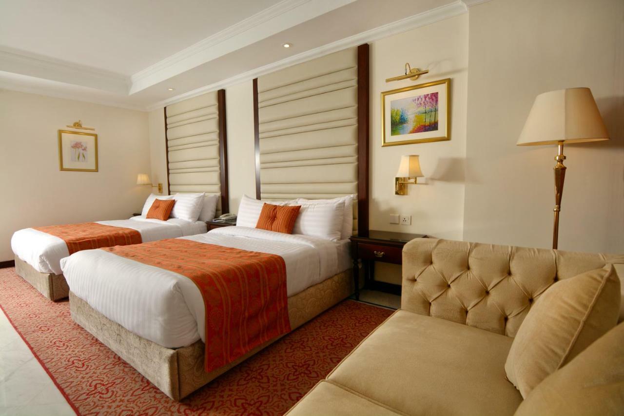 Islamabad Regalia Hotel Экстерьер фото