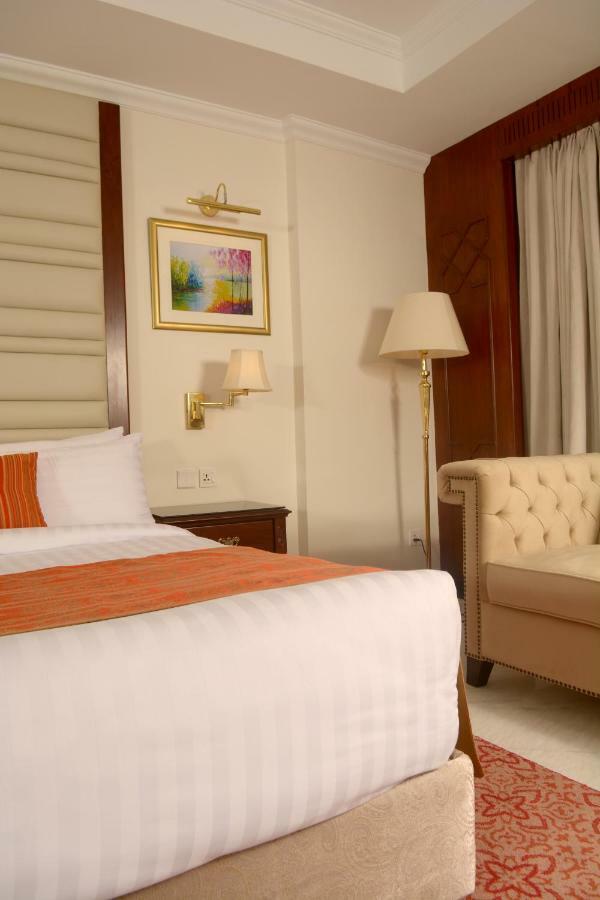 Islamabad Regalia Hotel Экстерьер фото