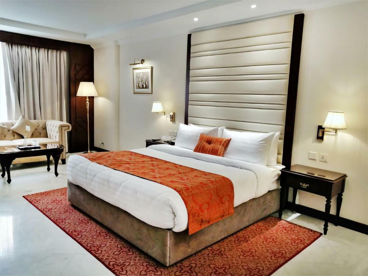 Islamabad Regalia Hotel Экстерьер фото
